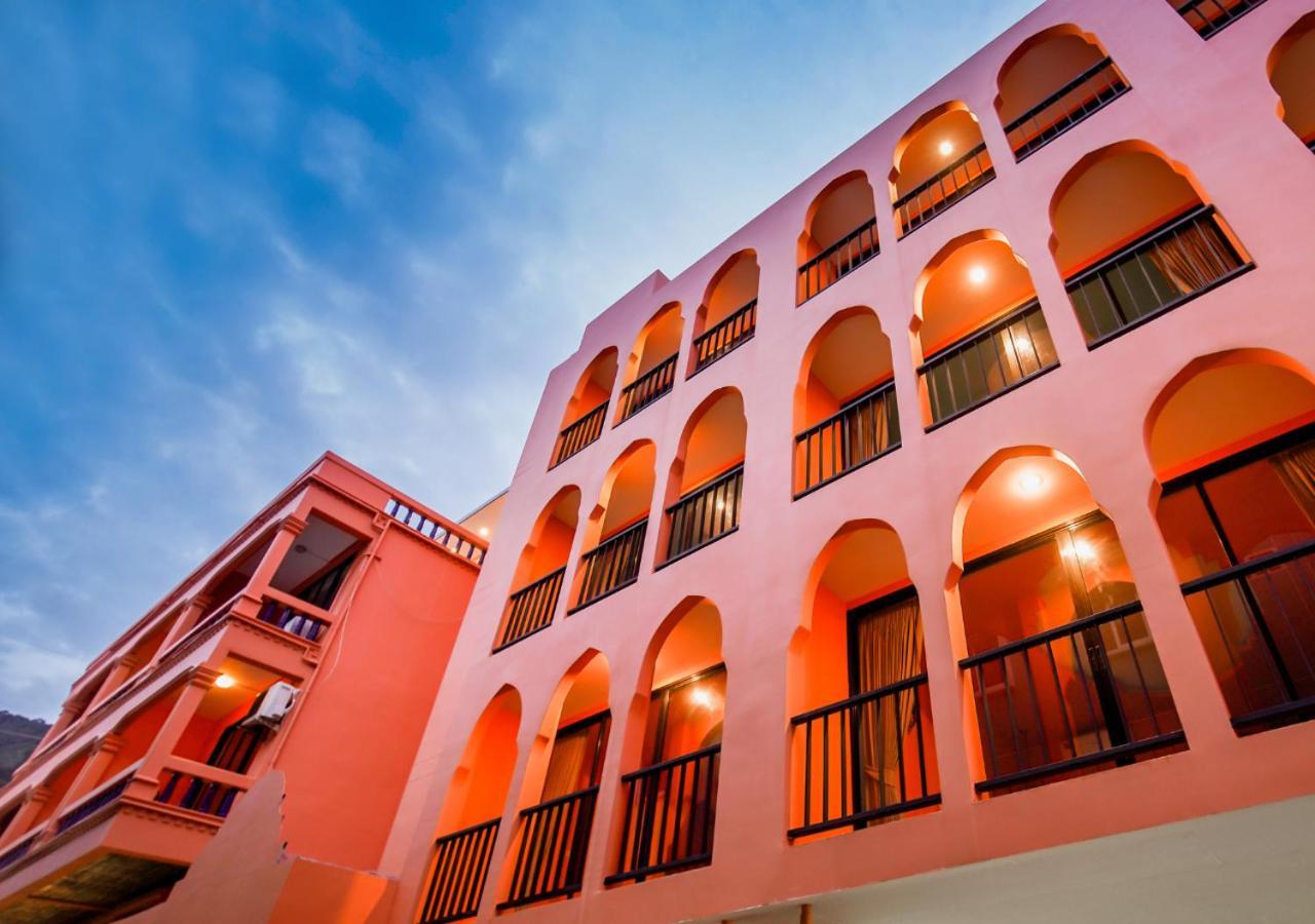 Khaleej Mass Hotel Patong Exteriér fotografie